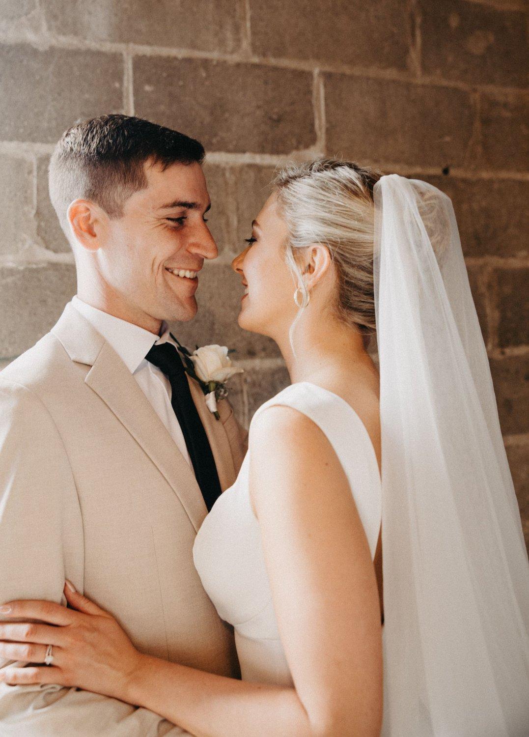 carousel-hero-element image-3